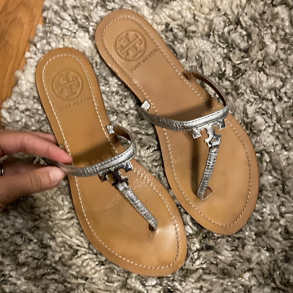 Tory Burch t strap flip flop.